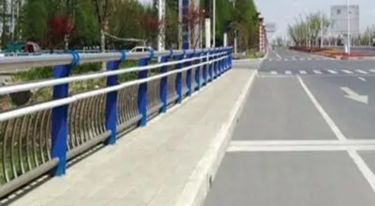 �����ϵ����ײ���飬��ɽ��ʡ�䲼����·����ֻ������ü�����̡������߶�